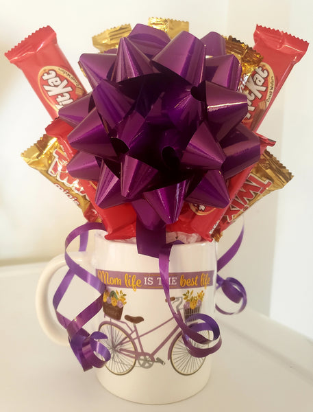 Order Chocolate Bouquet for Sis Combo Online, Price Rs.2045 | FlowerAura